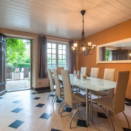 Beautiful House With Garden In Aude *